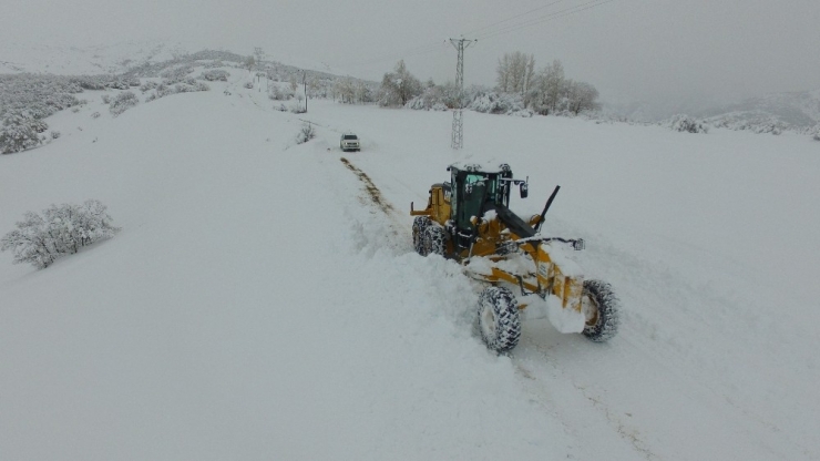 Karla Mücadele Aralıksız Sürüyor