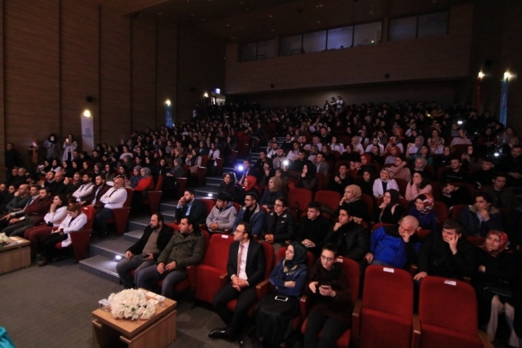 Kocaeli’de İstiklal Şairi Anıldı
