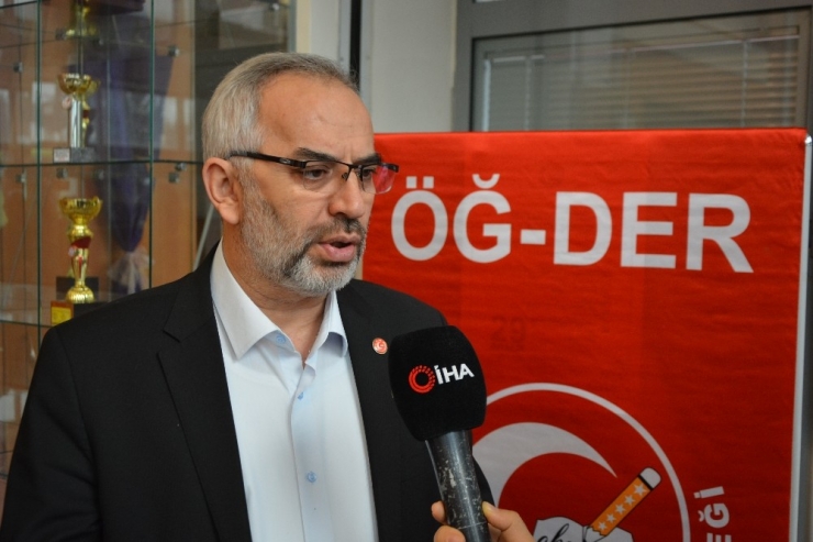 Tanzimat’tan Bugüne Eğitim Sistemi Masaya Yatırıldı