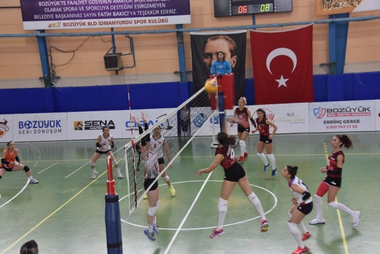 İdman Yurduspor, Kütahya Voleybol Takımını Yendi