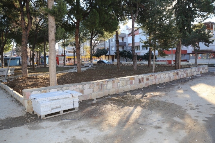 Burhaniye’de Park Sevinci