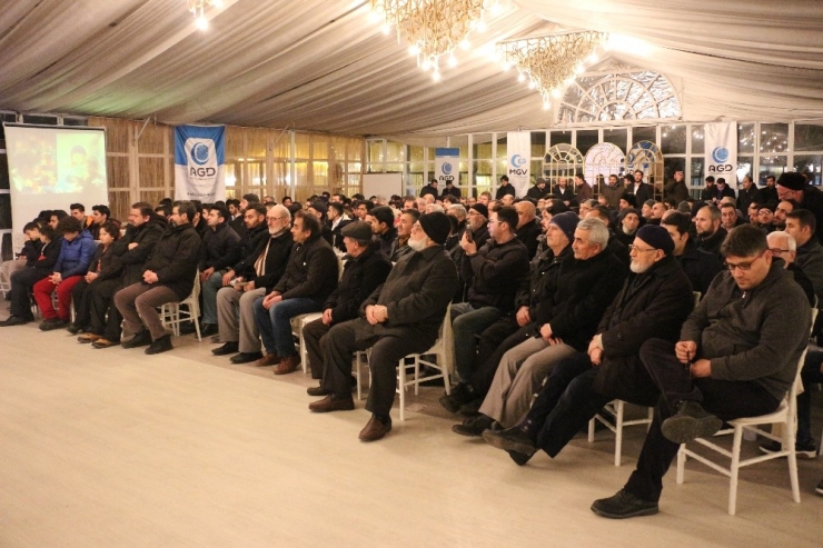 Mekke’nin Fetih Yıl Dönümü Kutlandı