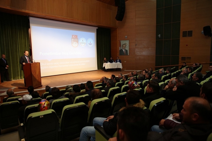 Vali Pehlivan: “Okul Servis Şoförlerimiz Kurallara Harfiyen Uymak Zorundadır”