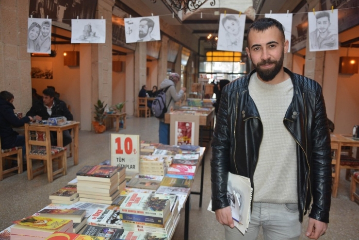 Video İzleyerek Öğrendi, Yaptıklarını Gören Hayran Kalıyor