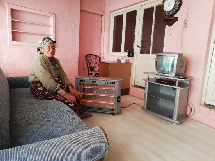 Ömriye Teyze’den ’Mutluluğun Fotoğrafı’