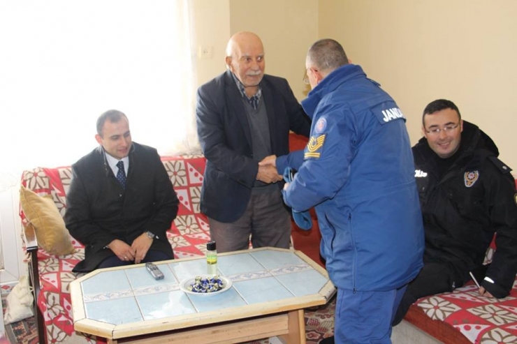 Dumlupınar’da Şehit Ailesine Ziyaret