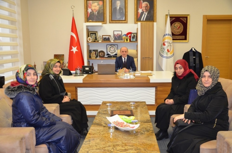 İlim Yayma Cemiyeti Öğrencilerinden Başkan Öztürk’e Ziyaret