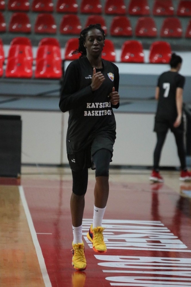 Bellona Kayseri Basketbol’un Kozu Ibekwe Olacak