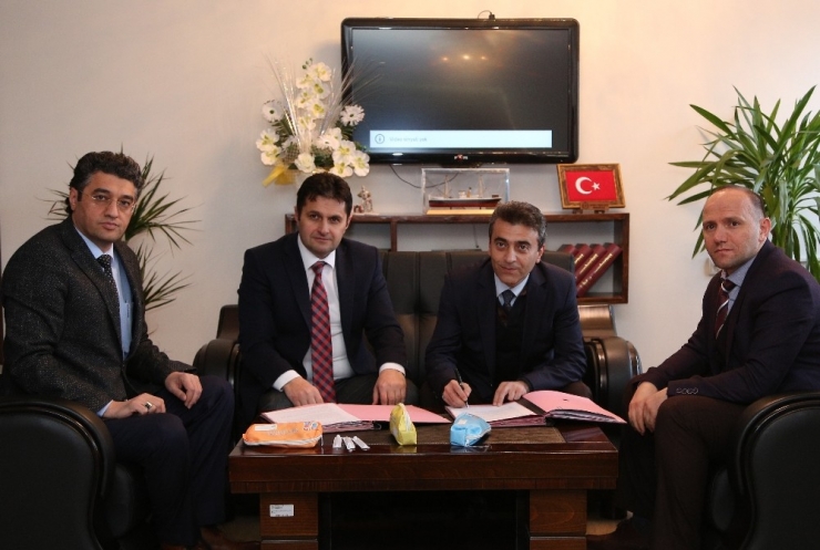 Milli Eğitim Ve Sağlık Müdürlüğü’nden Örnek Hizmet