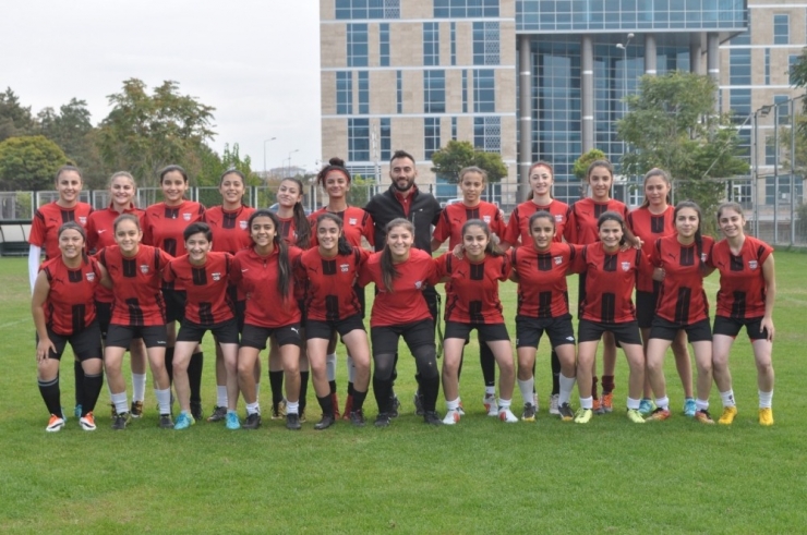 Genç Ve Yıldız Kız Turnuvalarına Katılacak Takımlar Belli Oldu