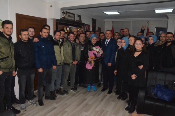 Mhp’li Başkan Adayı Bıyık’a İşçilerden Destek