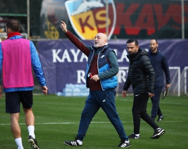 Kayserispor, Antalya Kampına Hızlı Başladı