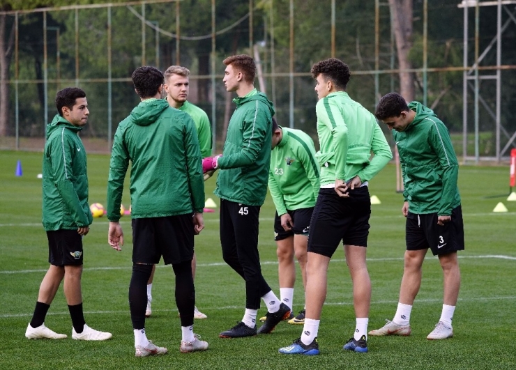 Akhisarspor’da Hazırlıklar Devam Etti