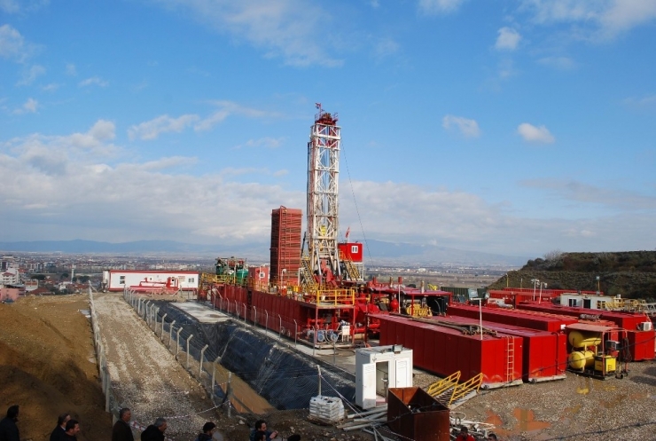 Manisa’da Köylüler Jes Nöbetinde