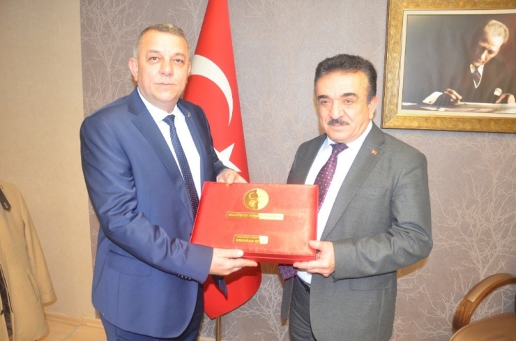 Mhp’li Başkan Adayı Bıyık, “Düzce Esnafın Sorunlarını İyi Biliyorum”