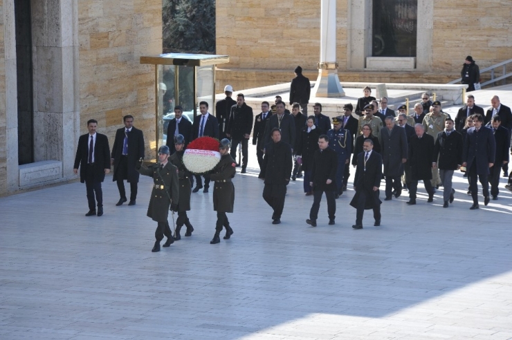 Pakistan Başbakanı Han, Anıtkabir’i Ziyaret Etti