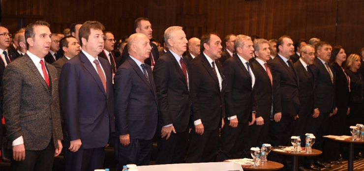 Yıldırım Demirören: "Var Bizim Kırmızı Çizgimiz"