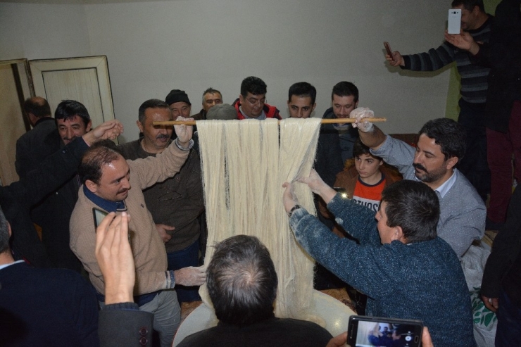 Değişören Üçüncü Geleneksel Çekme Helva Günü