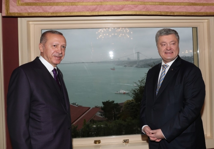 Cumhurbaşkanı Erdoğan, Ukrayna Devlet Başkanı Poroşenko İle Görüşüyor