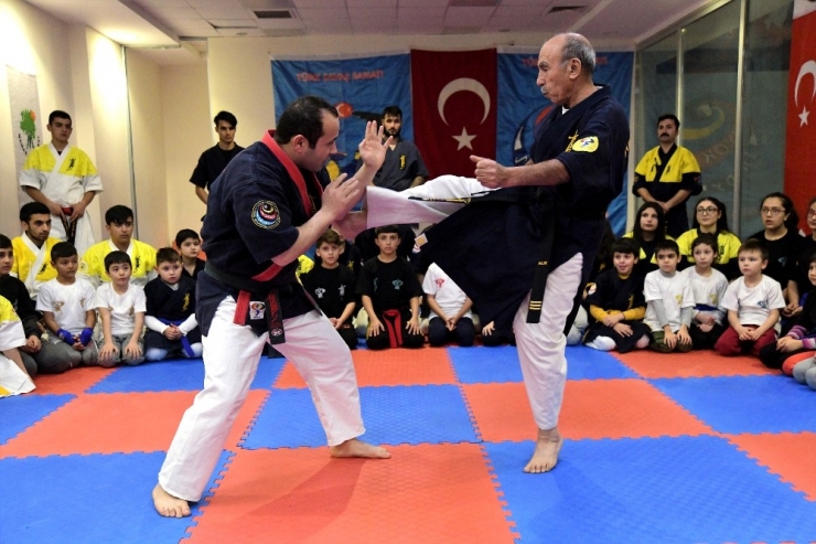 Pezük Dede Antrenör Oldu