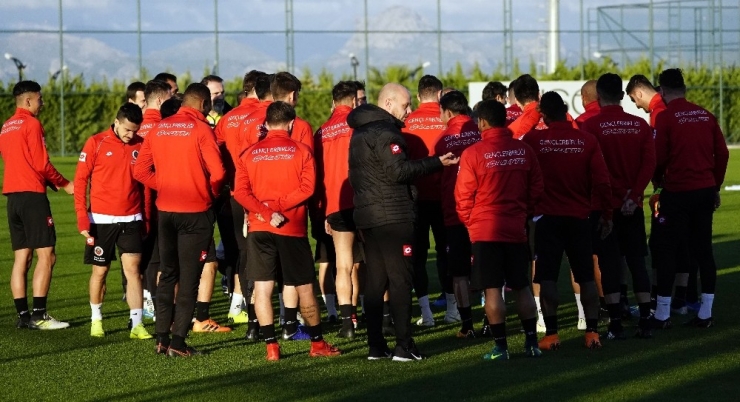 Gençlerbirliği Hazırlıklarını Belek’te Sürdürüyor