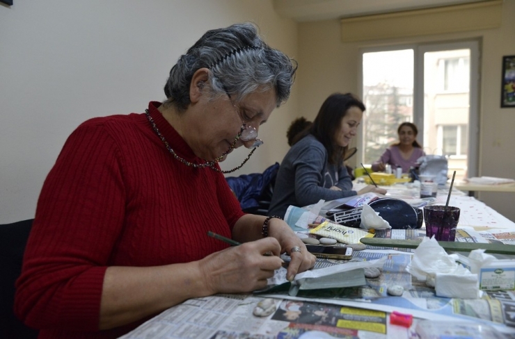 Kadınlardan Kurslara Yoğun Talep