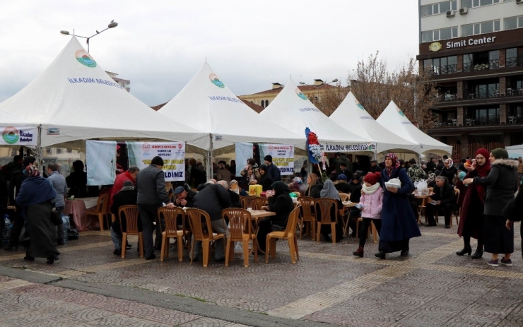 Samsun’dan Yemen’e Yardım Seli