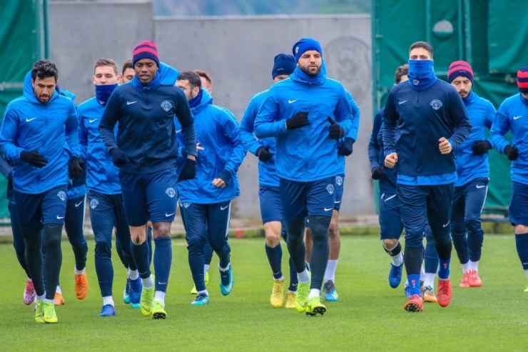 Kasımpaşa, İstanbul’daki Son Antrenmanını Yaptı