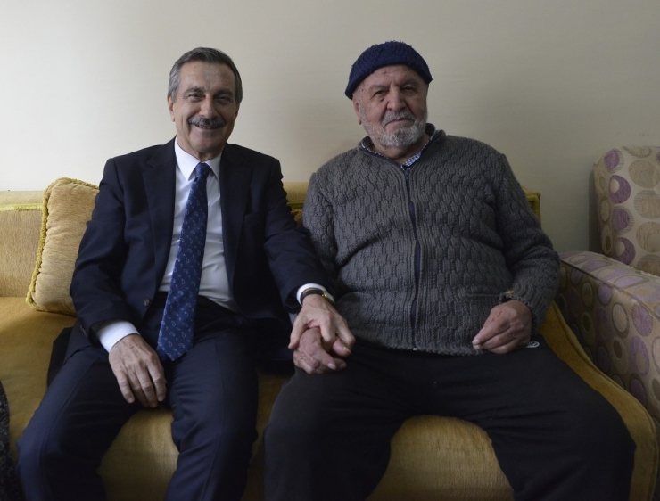 Başkan Ataç’ın Ev Ziyaretleri Sürüyor