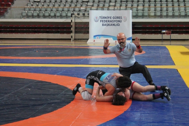 Bayanlar Türkiye Şampiyonası’nda İlk Gün Tamamlandı