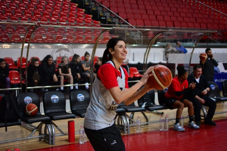 Bellona Basketbol’da Hedef Galibiyet