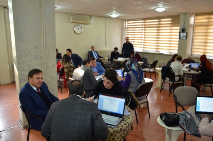 Darende’de Eğitim Çalıştayı Düzenlendi