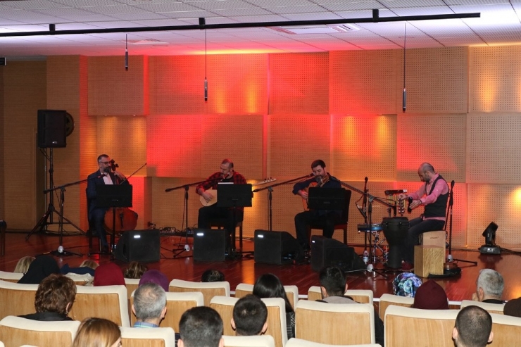 Ziya Taşkent’te Şems Trio Gecesi