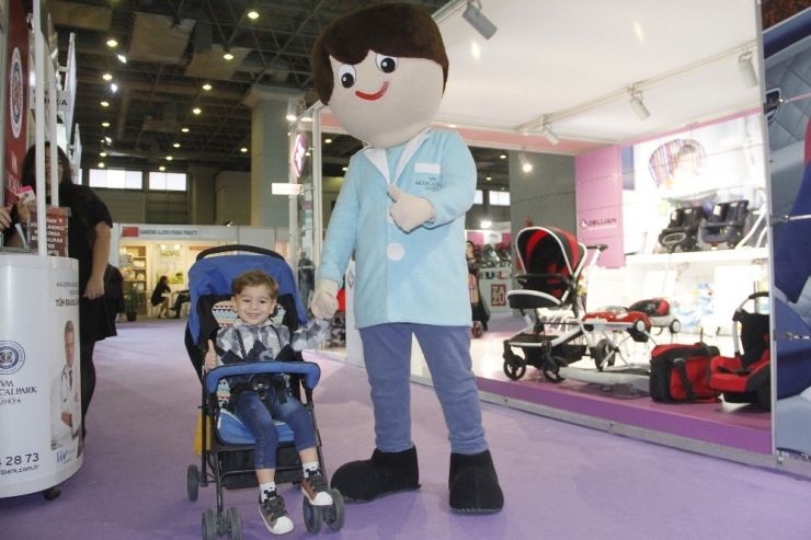 Mammashow’da ’Anneliğe Dair Her Şey’ Paylaşılacak