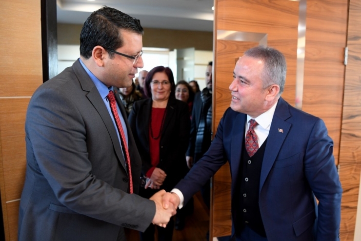 Chp Kepez’de İyi Parti İle Birlikte Ortak Aday Çıkartacak