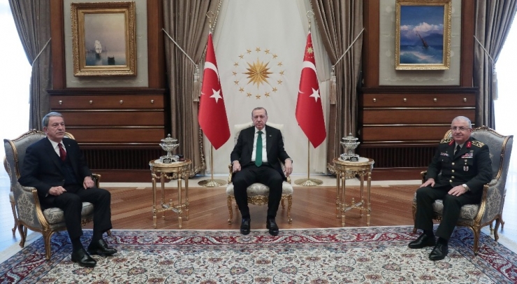 Cumhurbaşkanı Erdoğan, Bakan Akar Ve Orgeneral Güler’i Kabul Etti
