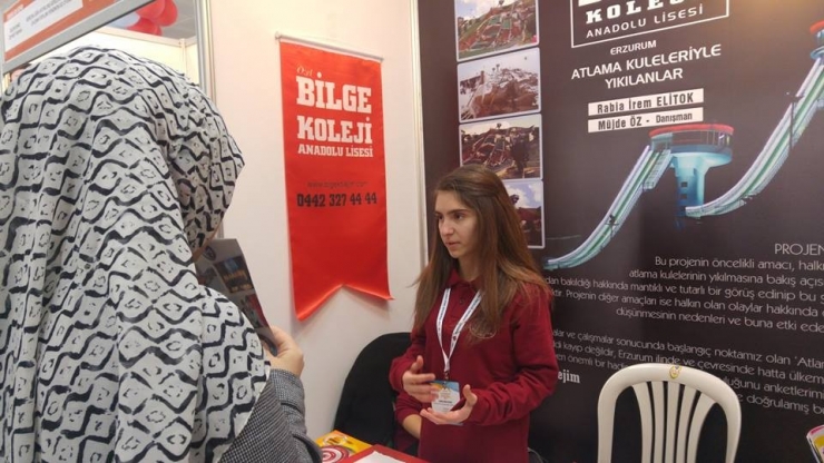 Özel Bilge Koleji Bilimin Işığında Eğitim Ateşi