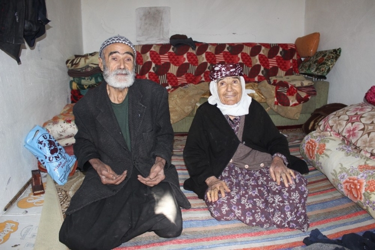 İmmihan Nine İle Kardeşine Devlet Sahip Çıktı