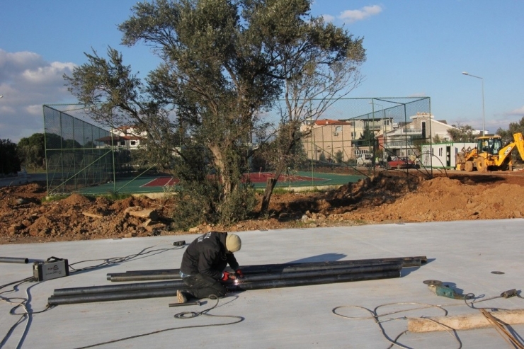 Menderes’e Tenis Kulübü