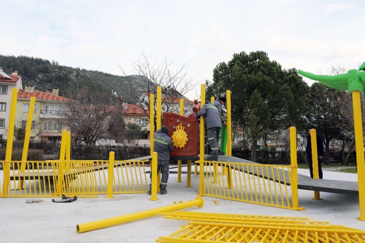 Engelli Bireylere Engelsiz Park