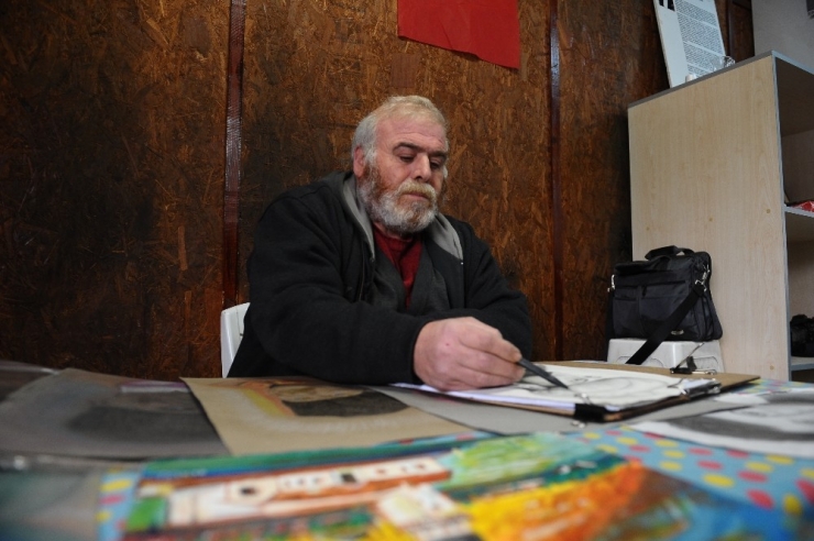 (Özel ) Barınma Evinde Kalan Ressam Özuyanık: