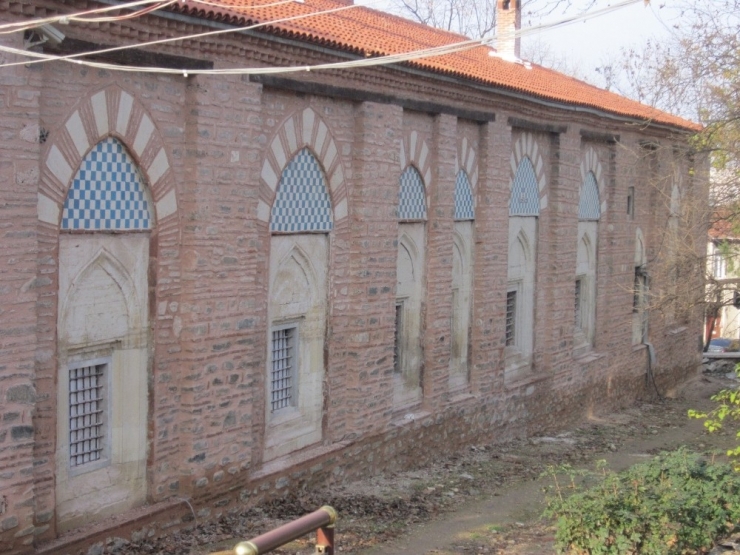 Türk-islâm Eserleri Müzesi’nin Çinileri İznik’te Yapıldı