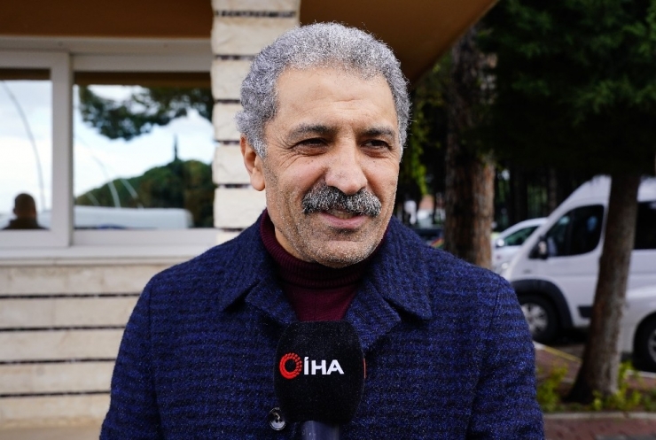 Erol Bedir: “Fenerbahçeli Yöneticilerle Şakalaşıyoruz, Yukarıya Nasıl Çıkarız Diye”