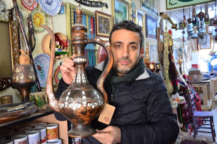 Cumhurbaşkanı Erdoğan’a Ahşap İbrik Yaptı