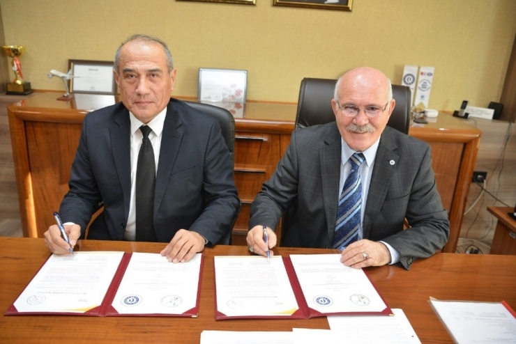 Uşak Üniversitesi ’Mevlana Değişim’ Protokolünün Paydaşı Oldu