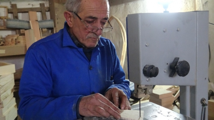 Silvan Tarihini Ahşaba Nakşediyor