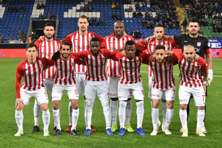 Balıkesirspor Baltok Kupa Mesaisinde