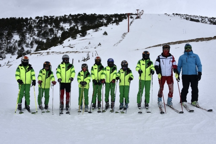 Zigana Dağında Yeni Muzaffer Demirhan’lar Yetiştiriliyor