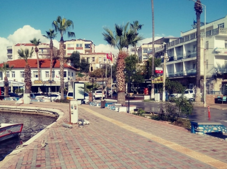 Milas’ta Kanalizasyon Atıklarının Denize Boşaltıldığı İddiası