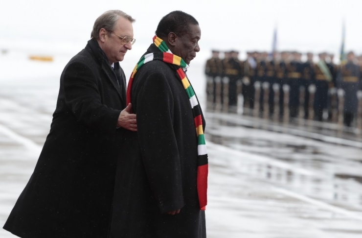 Zimbabve Devlet Başkanı Mnangagwa Rusya’da